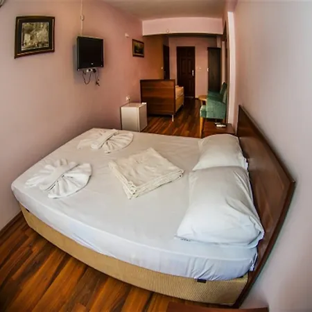 Hostel Orient *